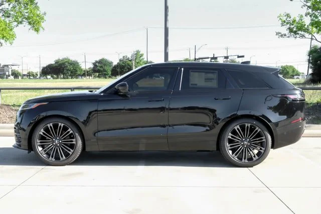 New 2026 Santorini Black Metallic Land Rover Autobiography image 13