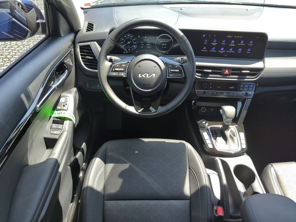 New 2026 Dark Ocean Blue Kia EX image 14