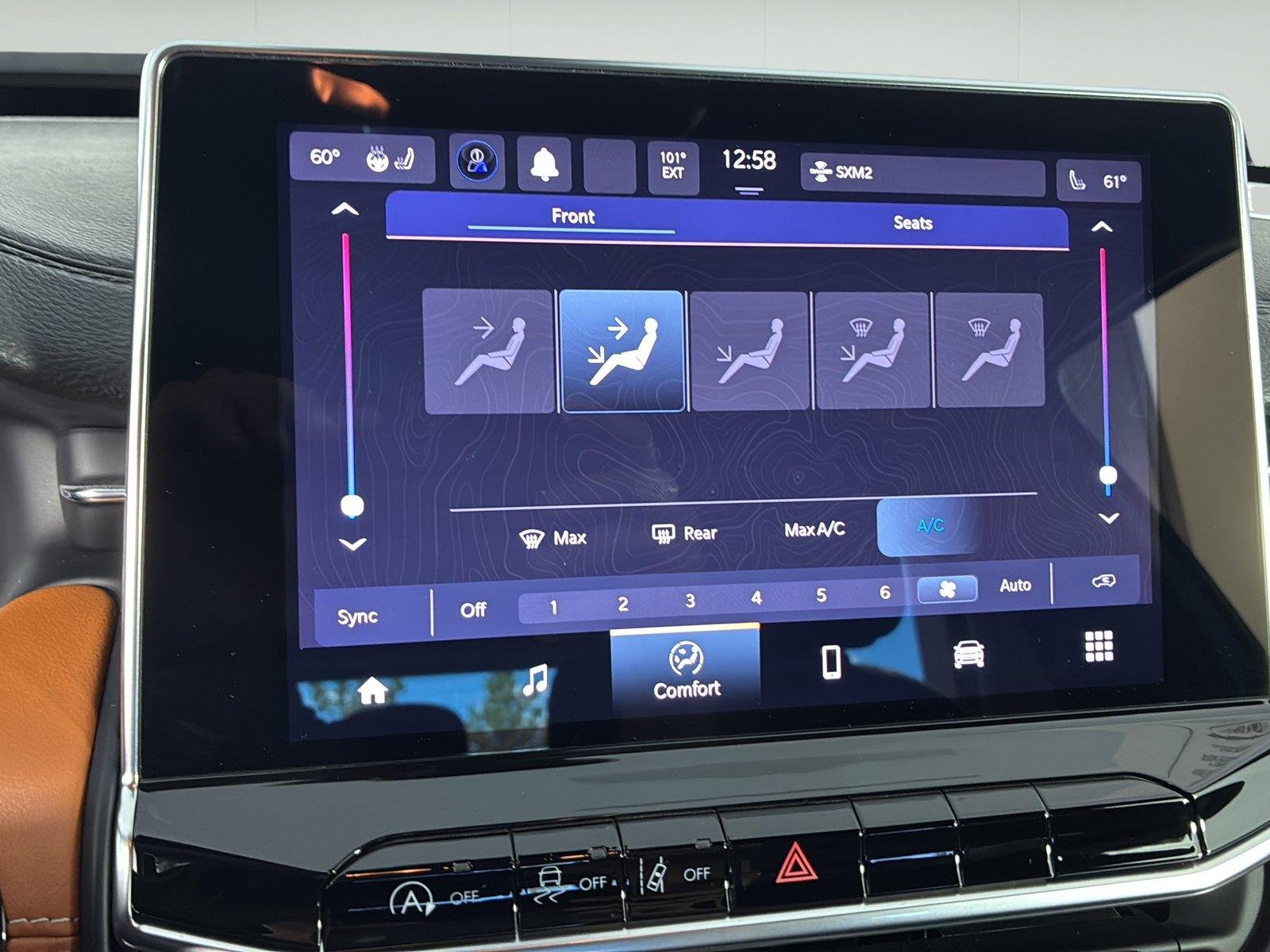 Used 2023 Laser Blue Pearlcoat Jeep Limited image 23