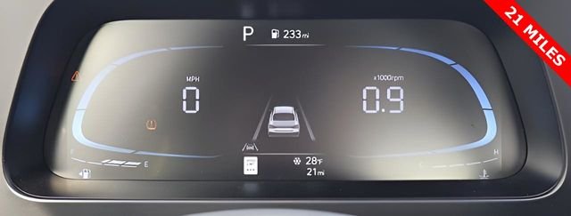 2025 Hyundai Elantra SEL - Photo 18