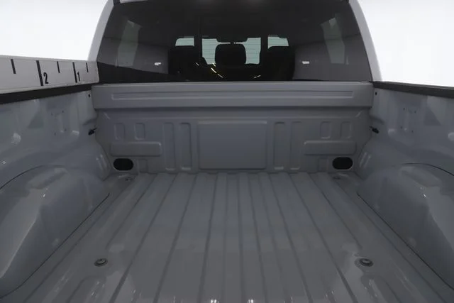 Used 2025 Gray Ford Lariat image 31