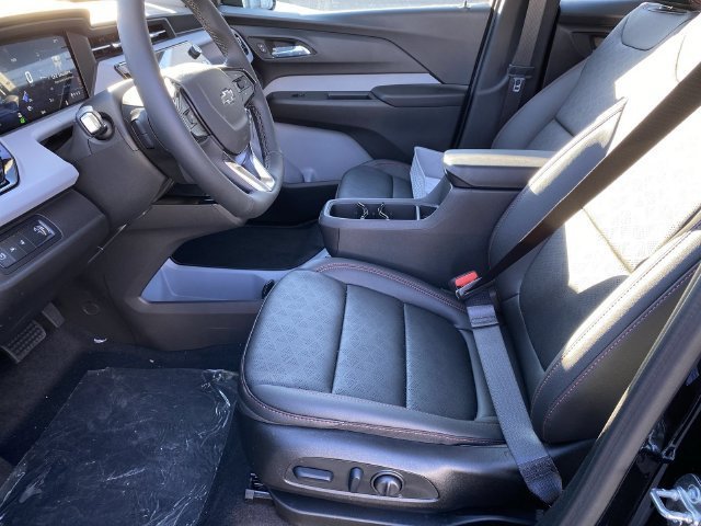 2027 Chevrolet Bolt RS - Photo 32