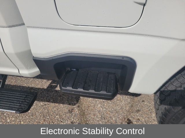 New 2026 Star White Metallic Tri-Coat Ford F-250® King Ranch® image 48