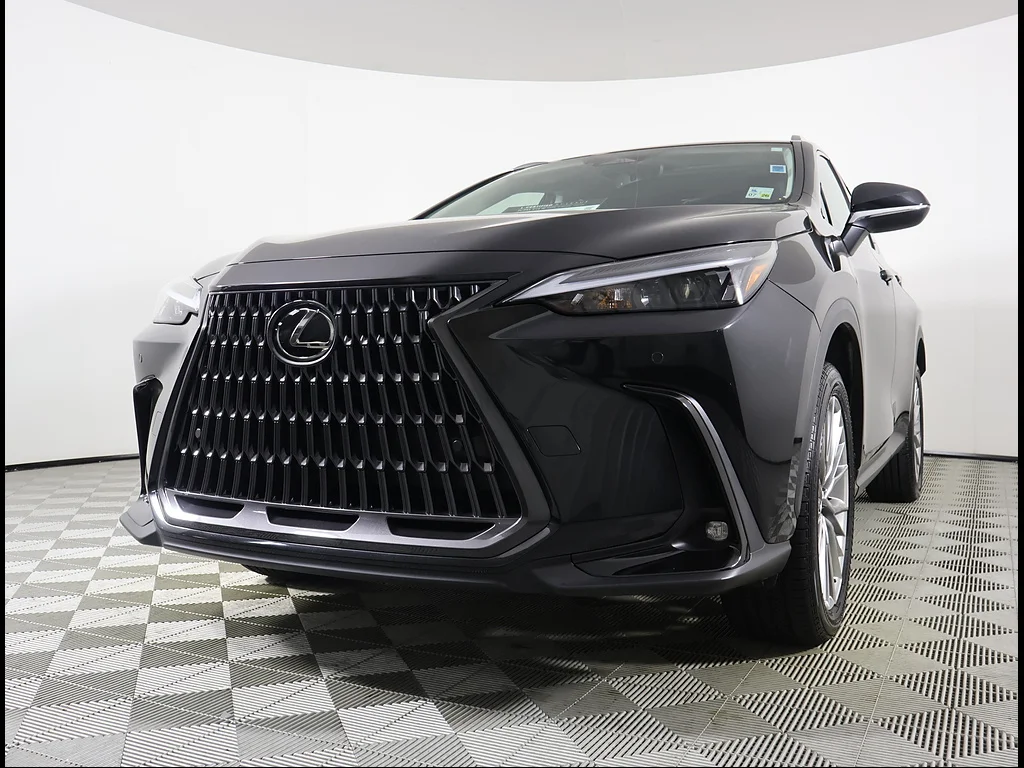 Certified Used 2025 CAVIAR Lexus Premium image 2