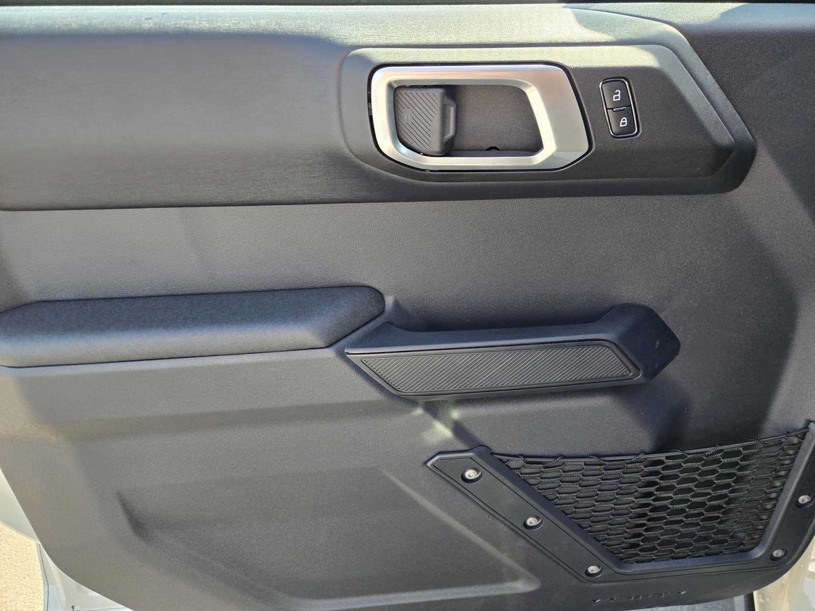 New 2026 Desert Sand Ford Badlands® image 9