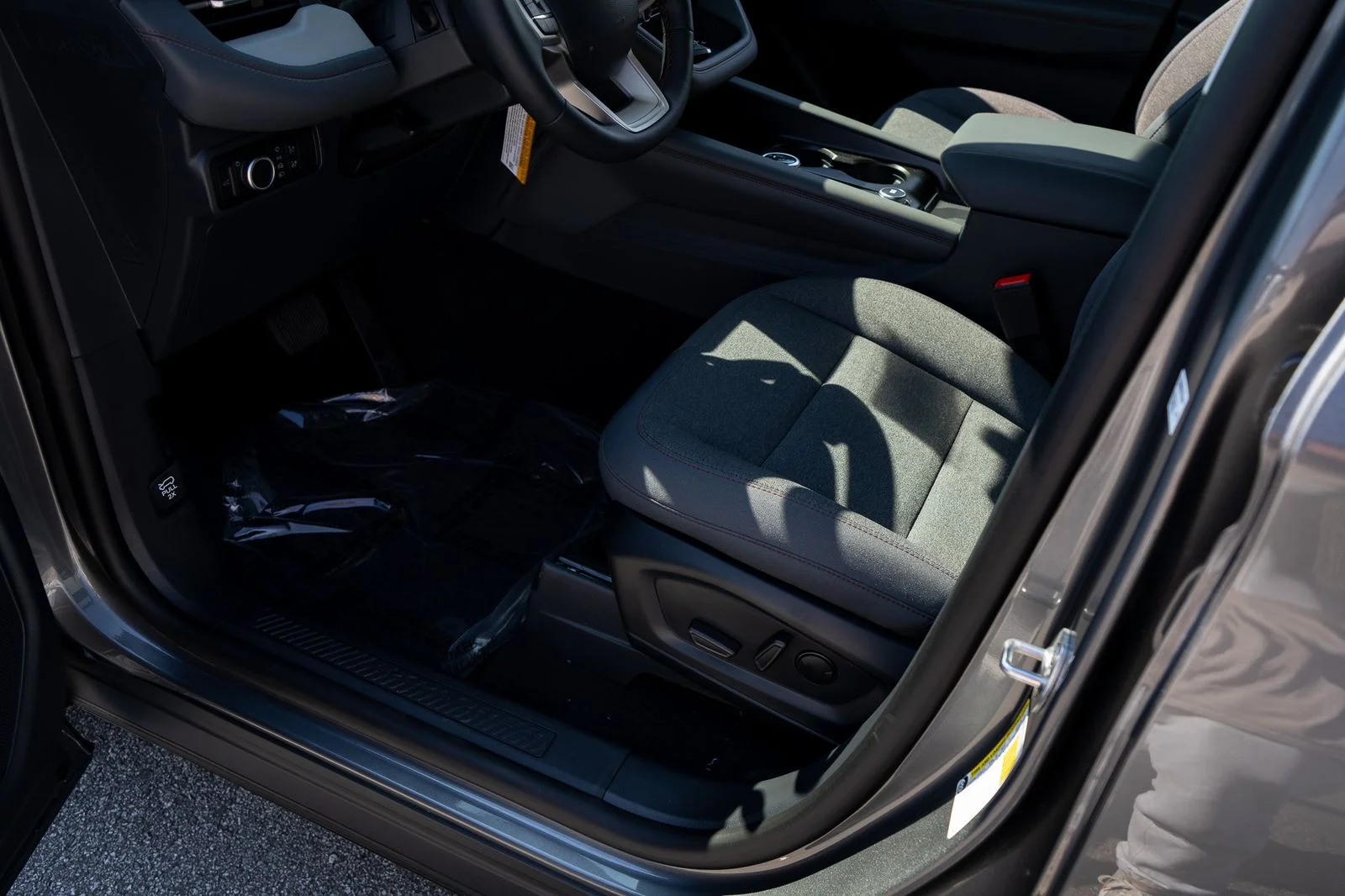 New 2026 Carbonized Gray Metallic Ford Active image 17