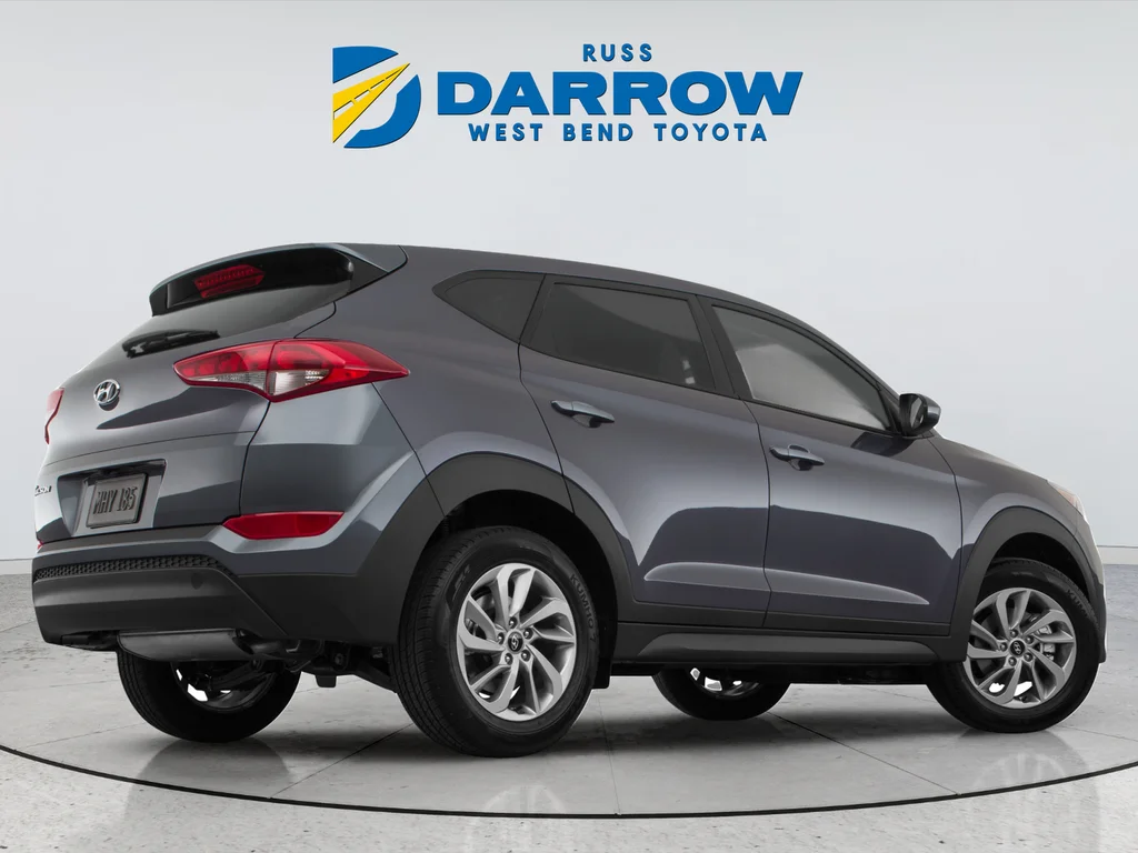 Used 2018 Gray Hyundai SEL image 5