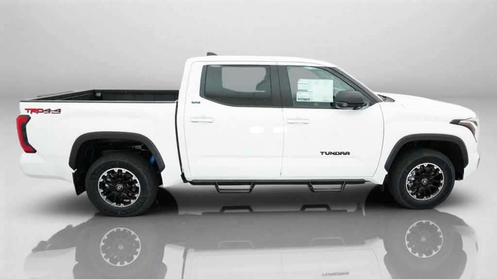 New 2026 Ice Cap Toyota SR5 image 7