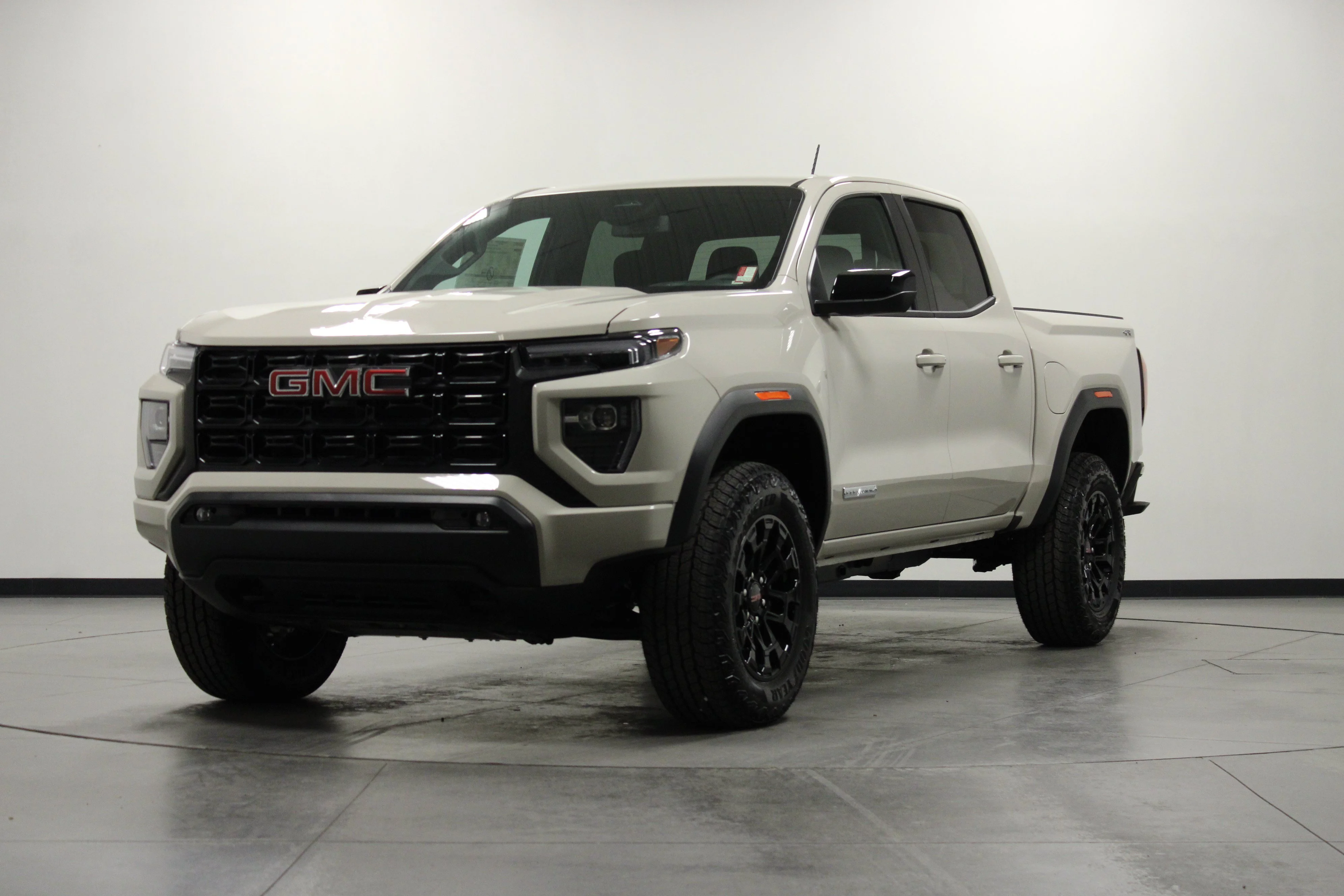 New 2026 Coastal Dune GMC Elevation image 8