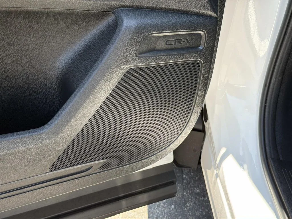 Used 2024  Honda EX image 15