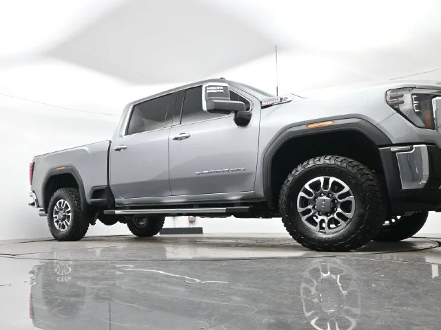 Used 2026 Sterling Metallic GMC SLT image 23