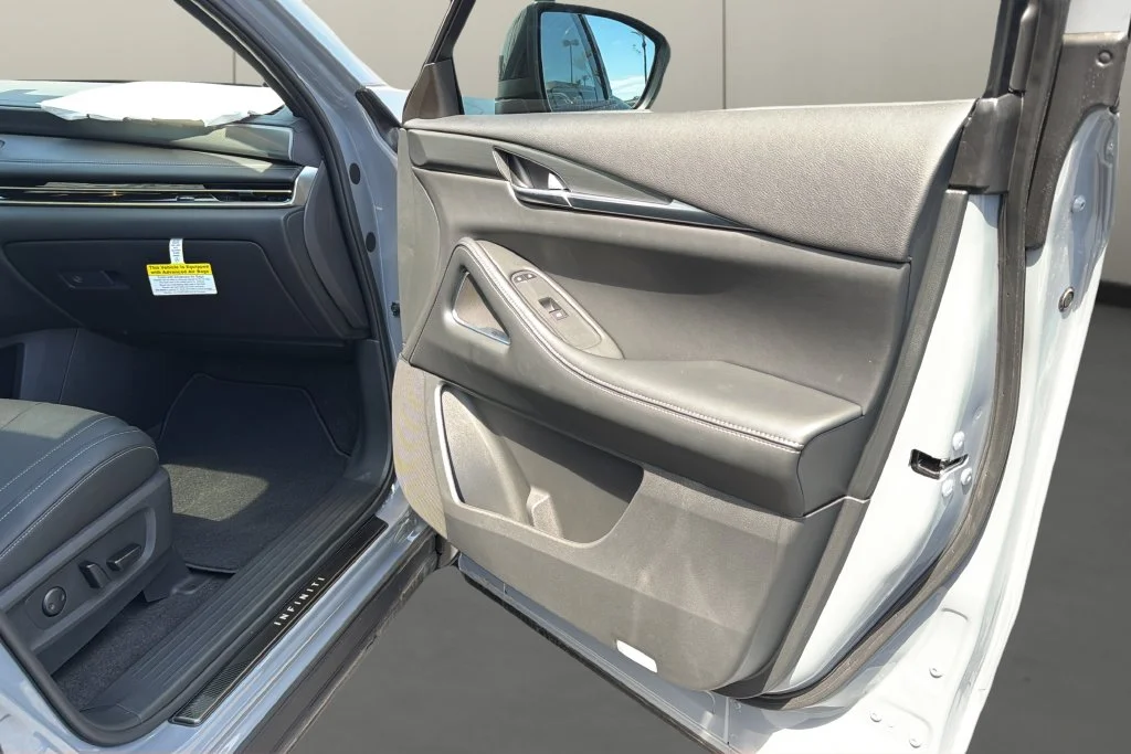 New 2027 HARBOR GRAY INFINITI Sport AWD image 16