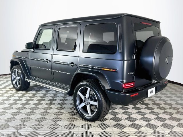 New 2027 MANUFAKTUR Night Black Magno Mercedes-Benz G 580 image 37