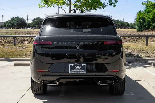 New 2026  Land Rover Dynamic SE image 10