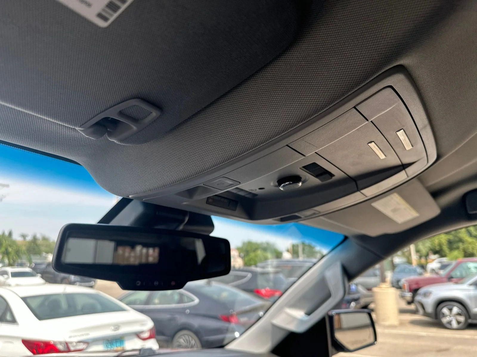 Used 2018 Red GMC SLT image 74