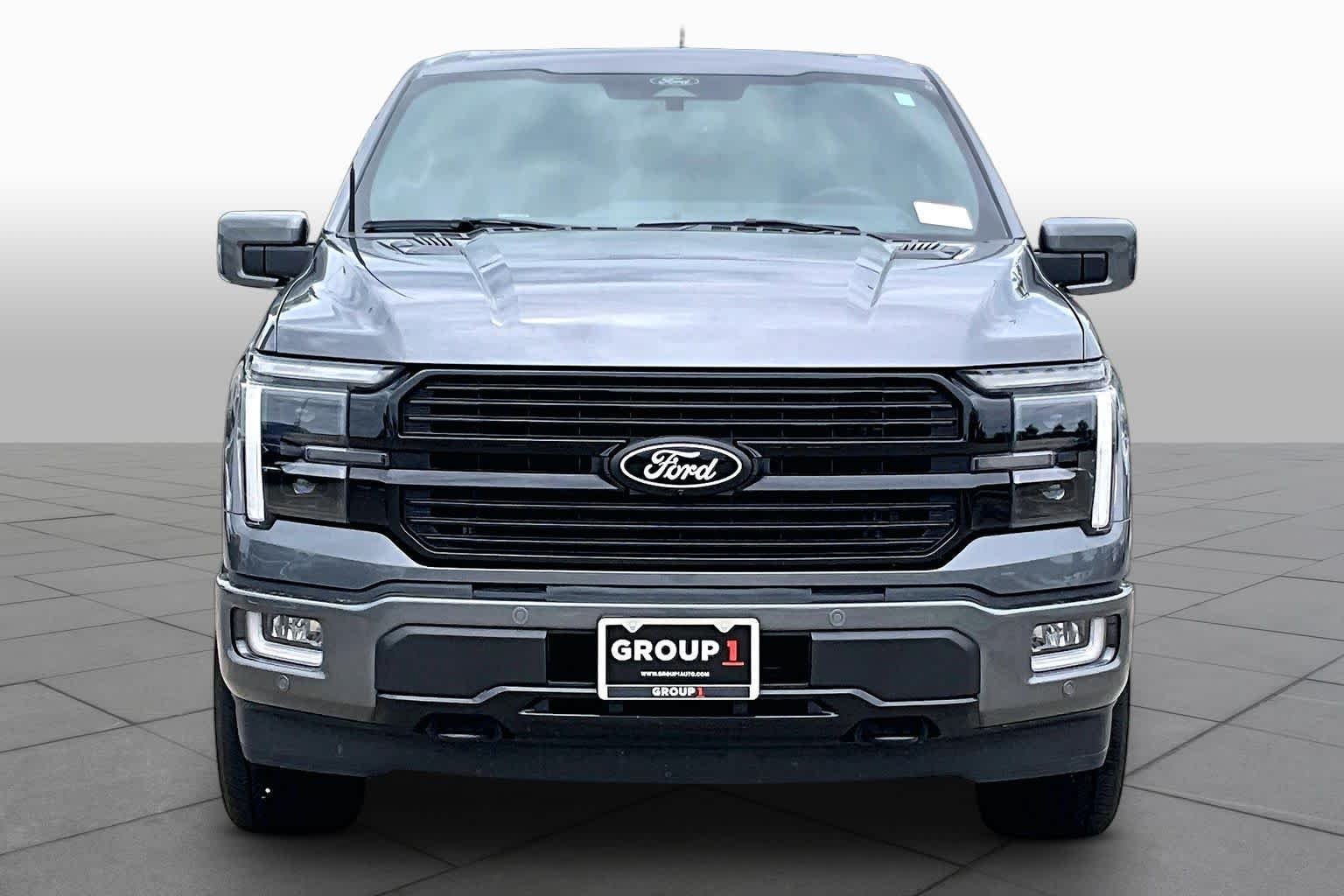 Used 2024 Carbonized Gray Metallic Ford Platinum image 4