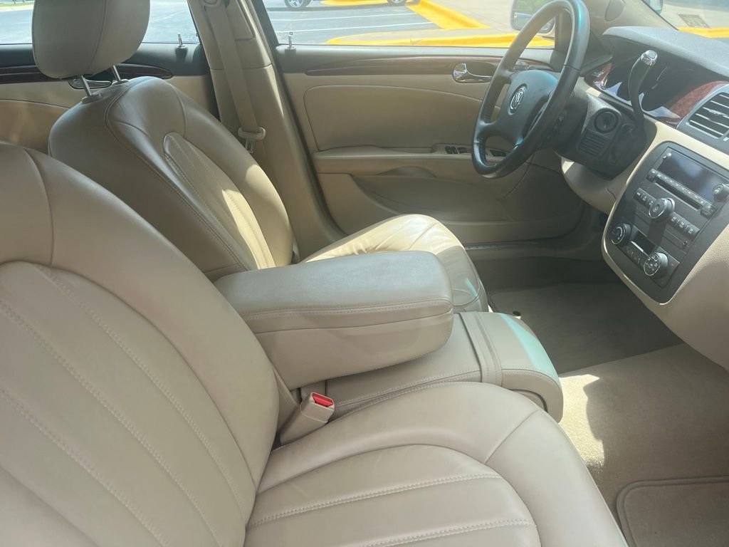 Used 2011 White Opal Buick CXL image 4