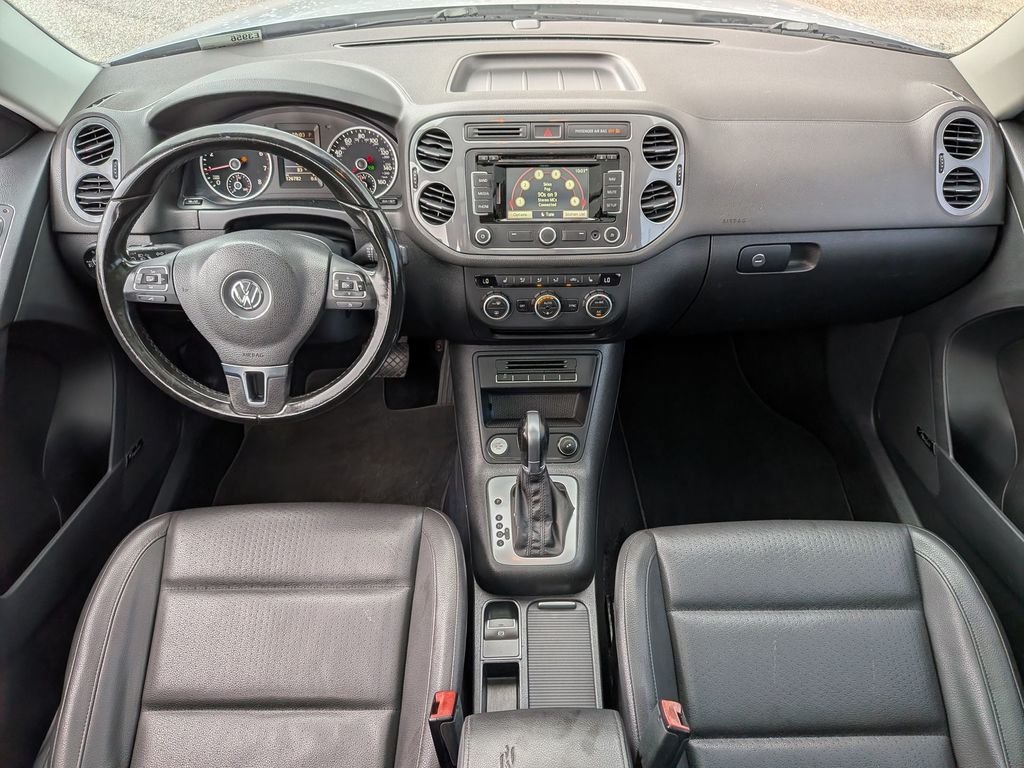 Used 2015 Silver Volkswagen SEL image 26