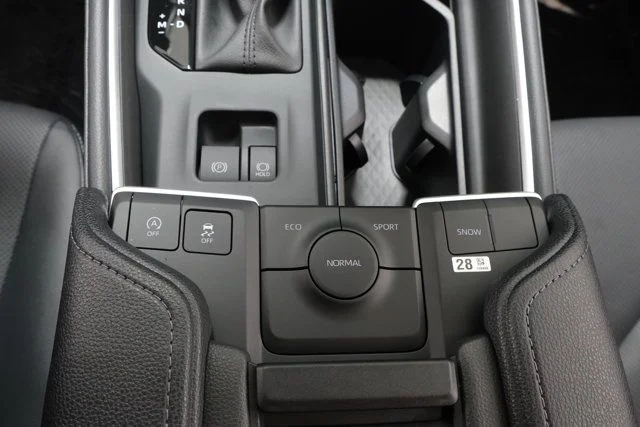 Certified Used 2026  Toyota Limited image 23
