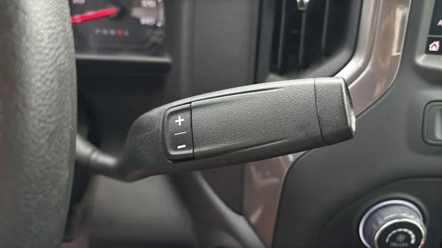 Used 2025 Gray Chevrolet Custom image 29