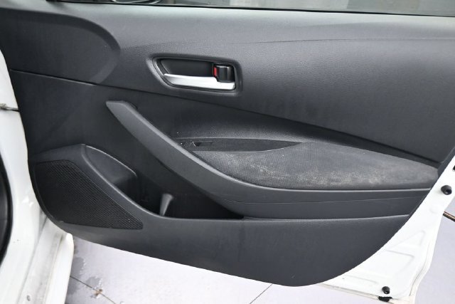 Used 2021 White Toyota LE image 13