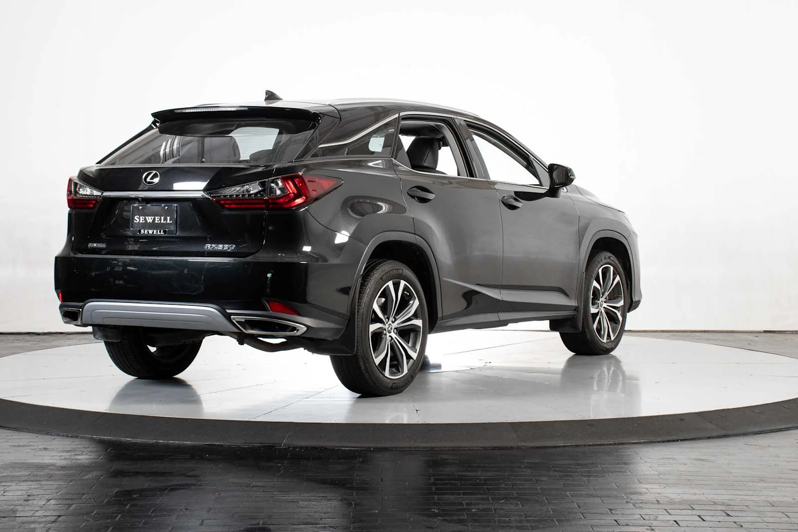 Certified Used 2022 GRAPHITE BLACK GF. Lexus  image 7