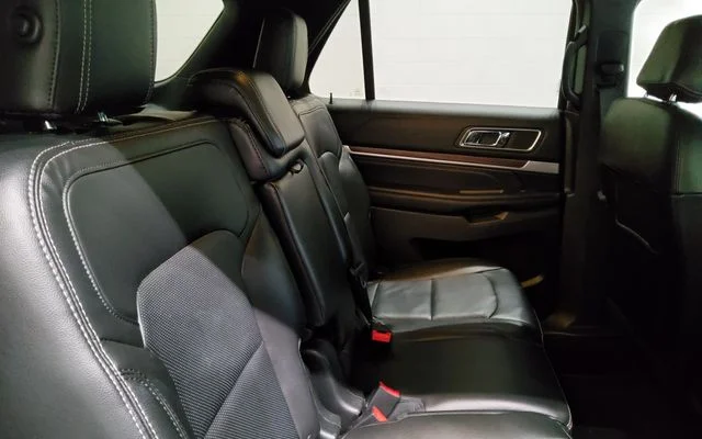 Used 2017 Red Ford Limited image 16
