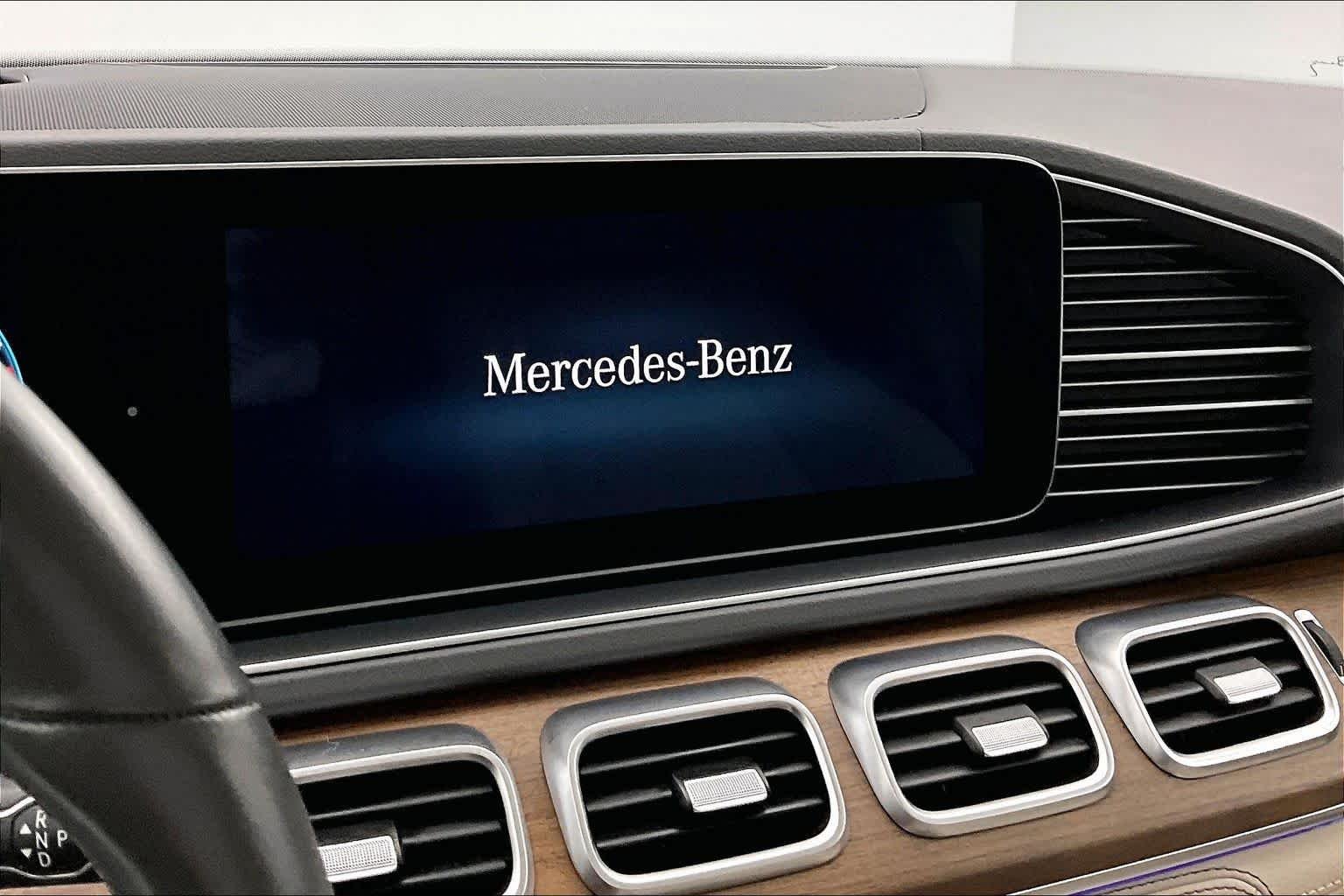 Used 2020 Lunar Blue Metallic Mercedes-Benz GLE 350 image 16
