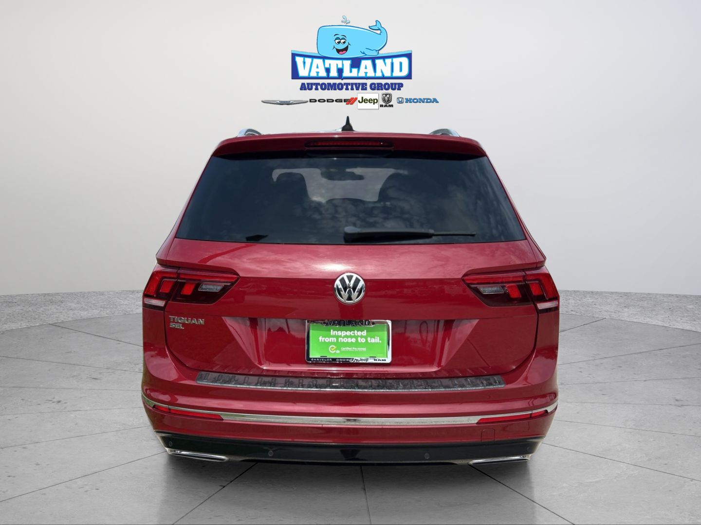 Used 2019 Red Volkswagen 2.0T SEL R-Line image 4