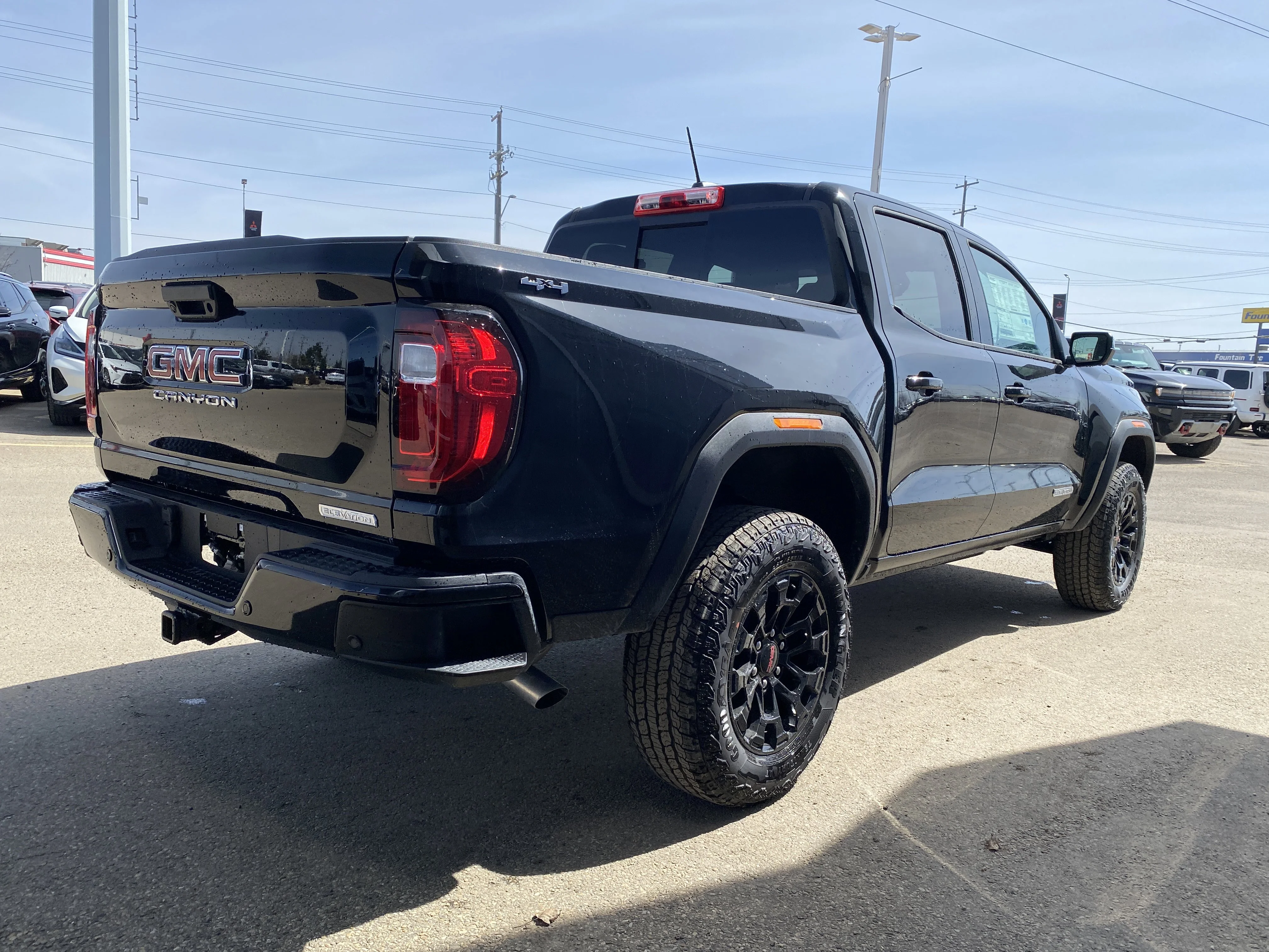 New 2026 ONYX BLACK GMC 4WD Elevation image 6