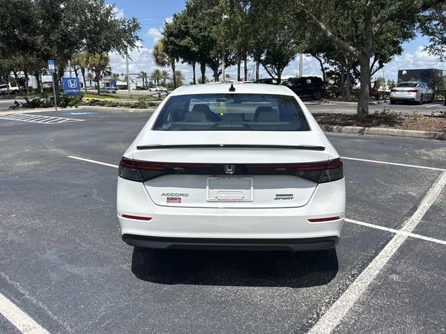 Used 2023 Platinum White Pearl Honda HYBRID SPORT image 5