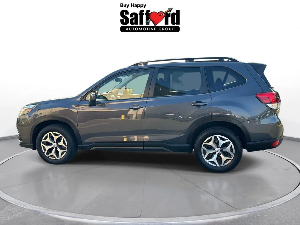 Used 2024 Gray Subaru Premium image 5