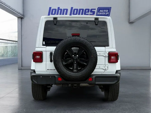 Used 2022 Bright White Clearcoat Jeep Unlimited Sahara Altitude image 4