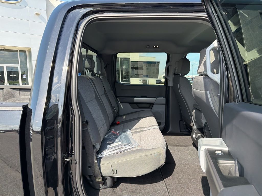 New 2026 Black Ford XL image 17