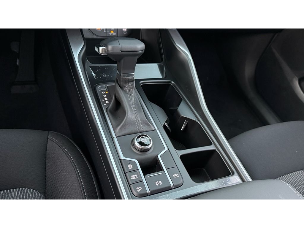 New 2026 Glacial White Pearl Kia LX image 23