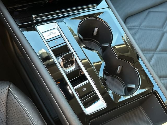 New 2026 Black Volkswagen 2.0T SE w/Technology image 35