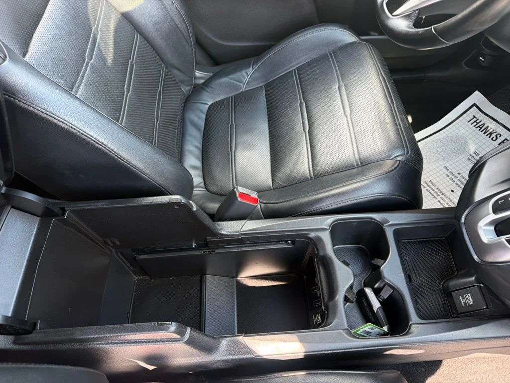 Used 2017  Honda EX-L image 45