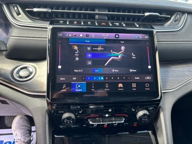 Certified Used 2022 Black Jeep Limited image 32