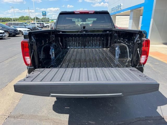 New 2026 Onyx Black GMC Elevation image 7