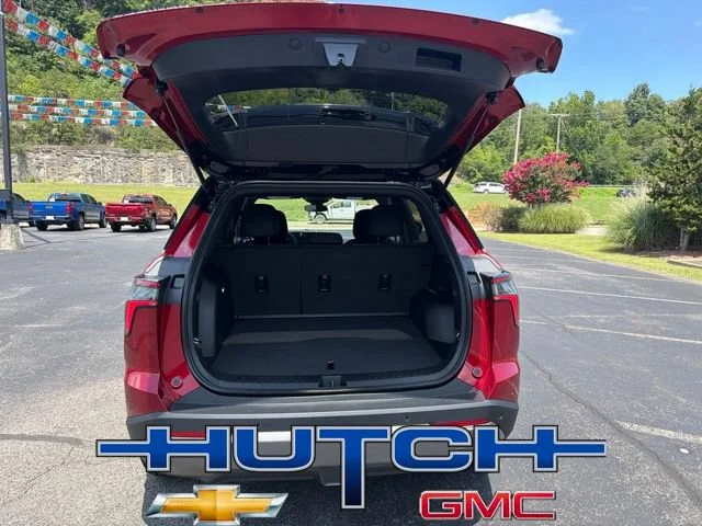 New 2027 Radiant Red Tintcoat Chevrolet LT image 15