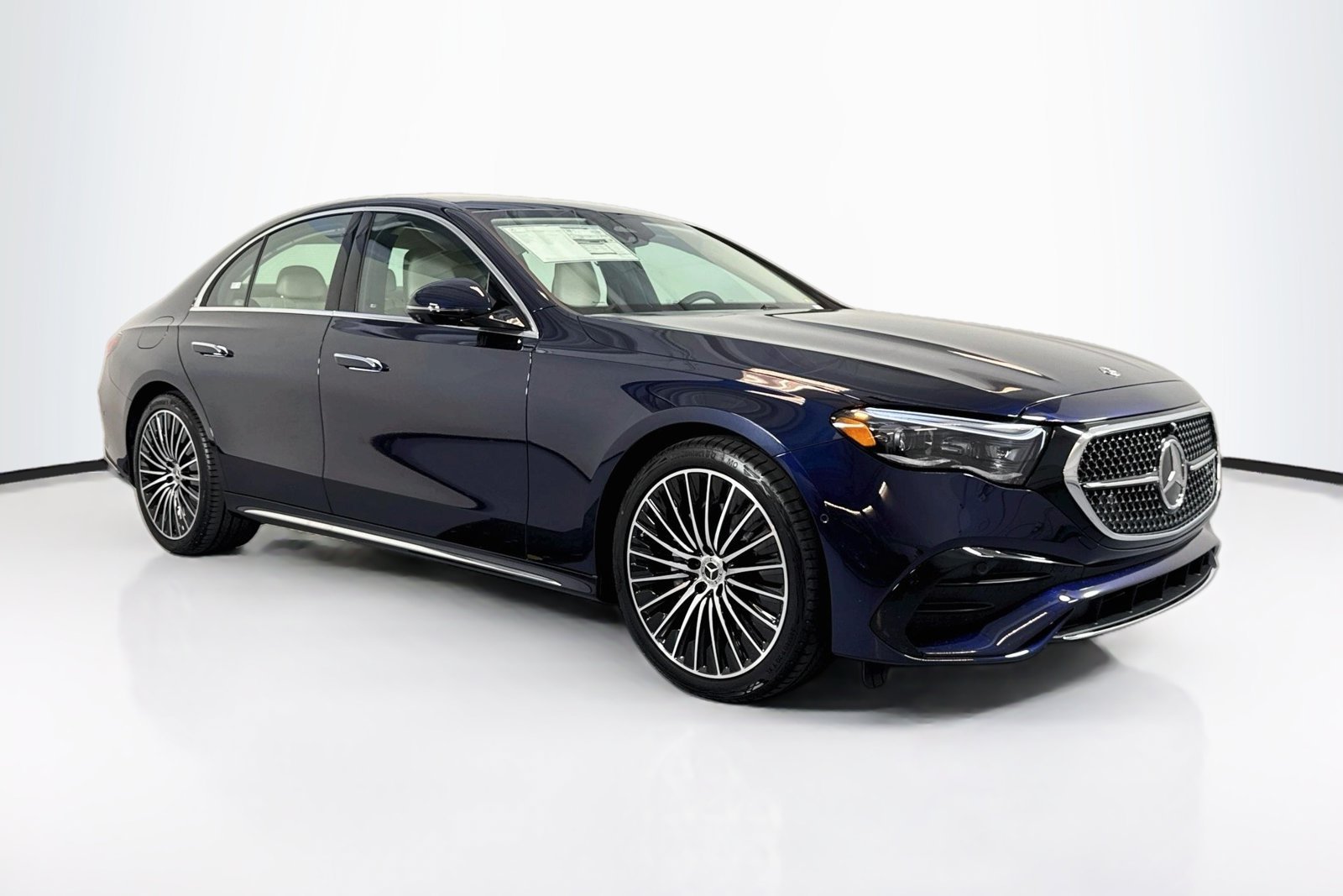 New 2027 Nautical Blue Metallic Mercedes-Benz E 350 image 3