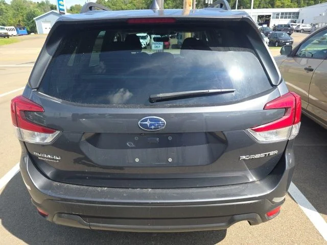 Certified Used 2023 Gray Subaru Premium image 8