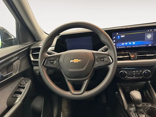 Used 2025 Black Chevrolet LT image 12