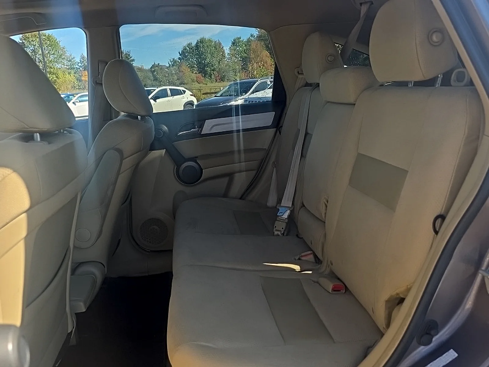 Used 2011 Urban Titanium Metallic Honda EX image 7