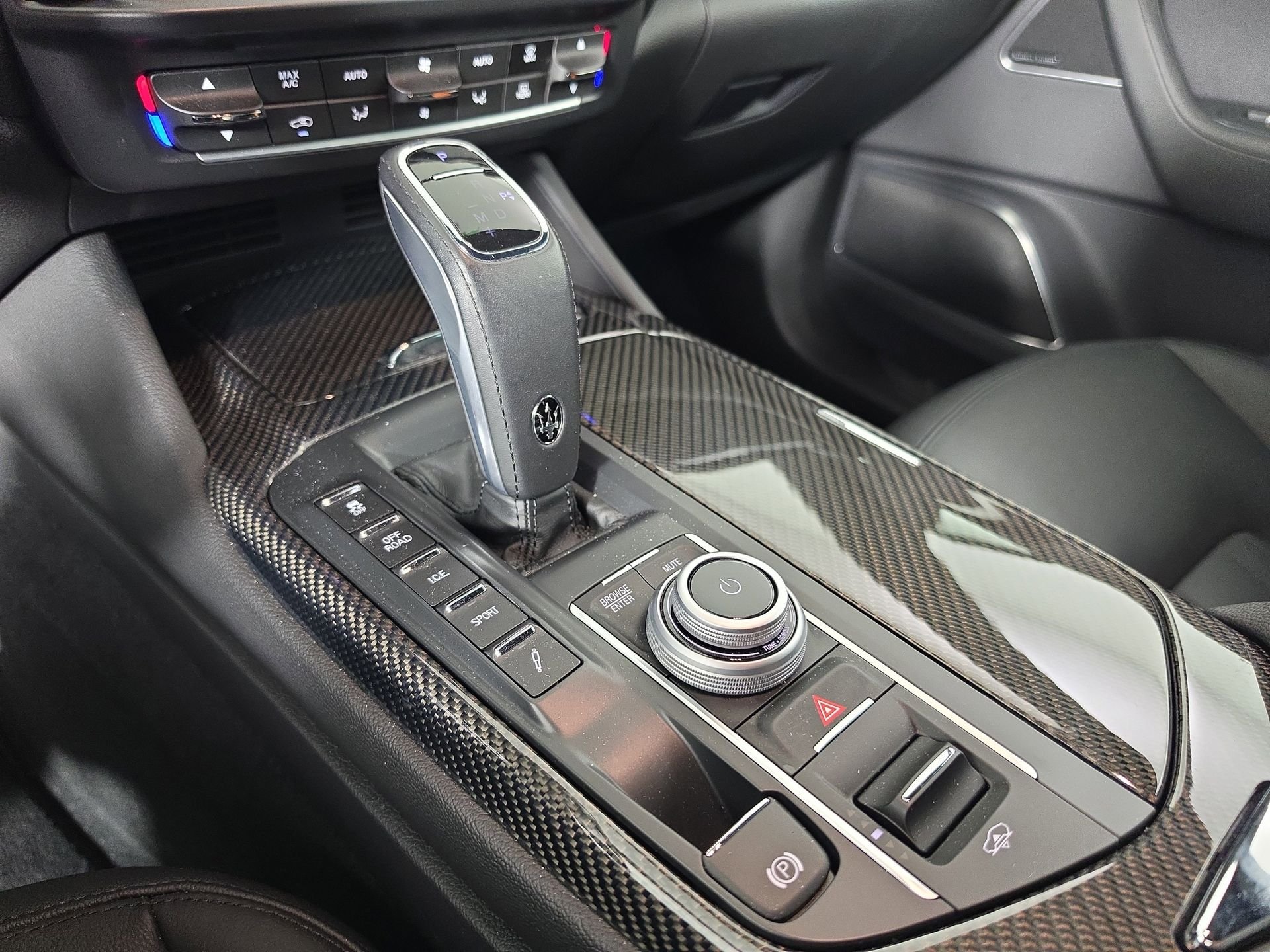 Used 2022 Gray Maserati Modena image 28