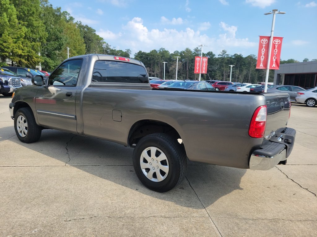 Used 2005 Gray Toyota Base image 3