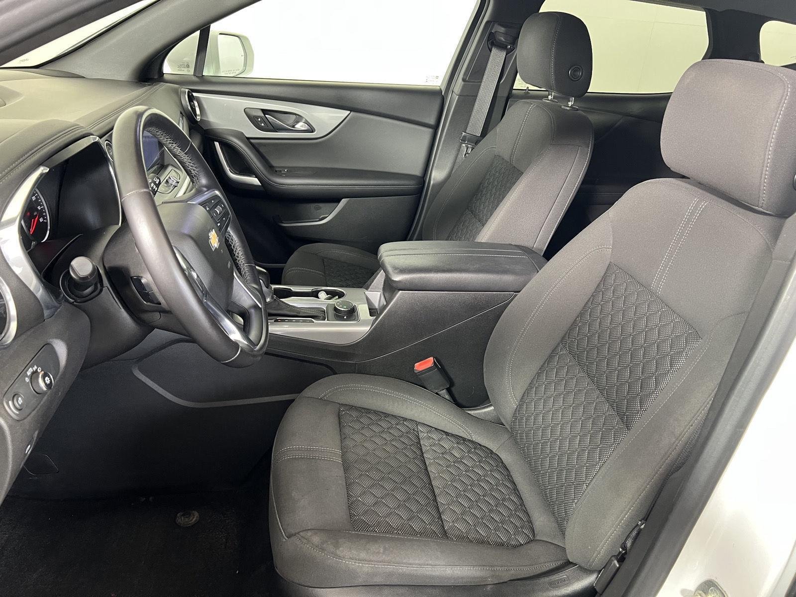 Used 2020 Summit White Chevrolet LT image 5