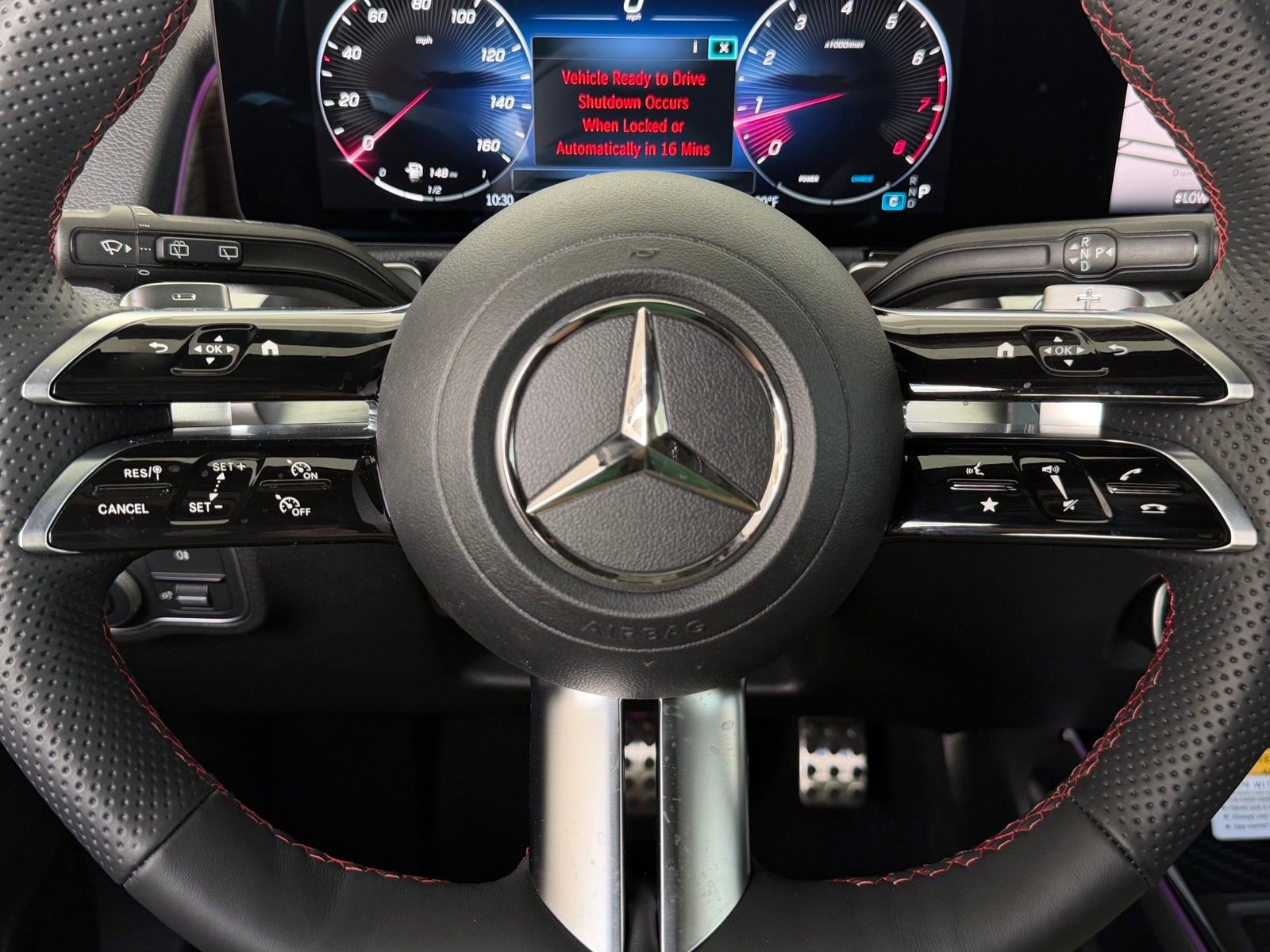 New 2026 Polar White Mercedes-Benz GLB 250 image 36