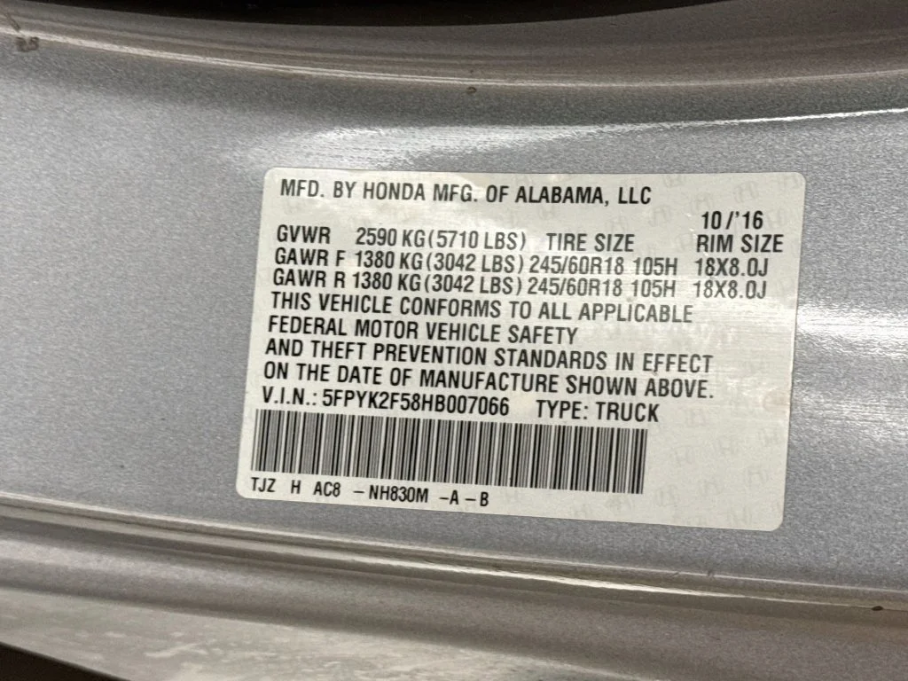 Used 2017 Gray Honda RTL image 39