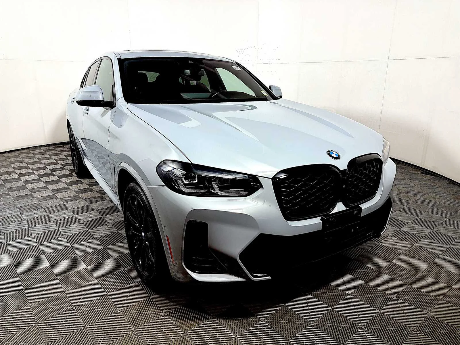Certified Used 2023 Brooklyn Grey Metallic BMW xDrive30i image 2